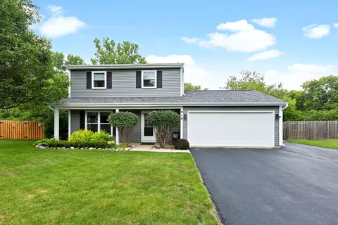 918 Wembley Dr, Island Lake, IL 60042