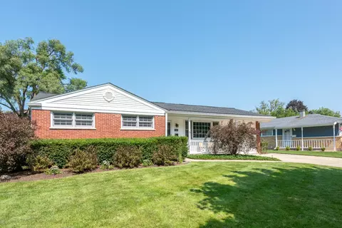1520 N Walnut Ave, Arlington Heights, IL 60004