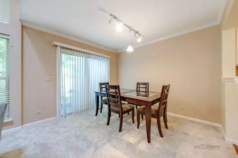 2080 Peach Tree Ln, Algonquin, IL 60102 photo 10