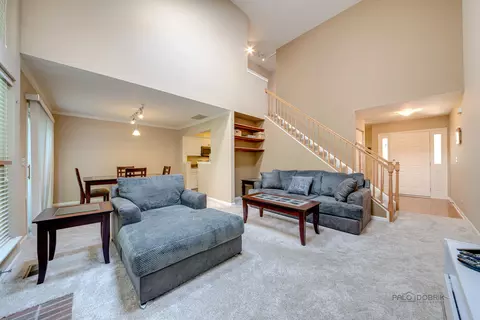 2080 Peach Tree Ln, Algonquin, IL 60102 photo 3