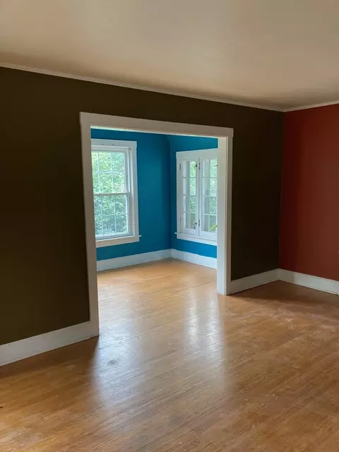 515 Morgan St, Elgin, IL 60123 photo 6