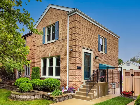 7528 W Devon Ave, Chicago, IL 60631