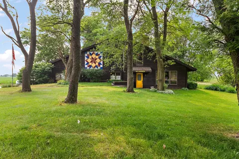 32444 S Elevator Rd, Manteno, IL 60950