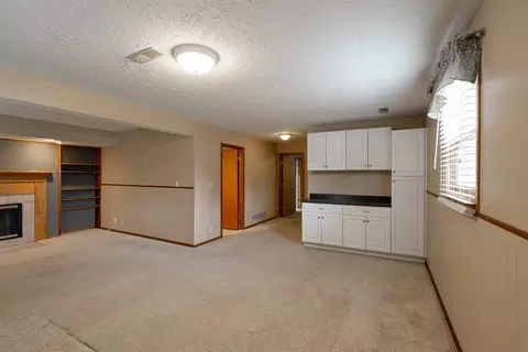 1411 Chadwick Dr, Normal, IL 61761 photo 28