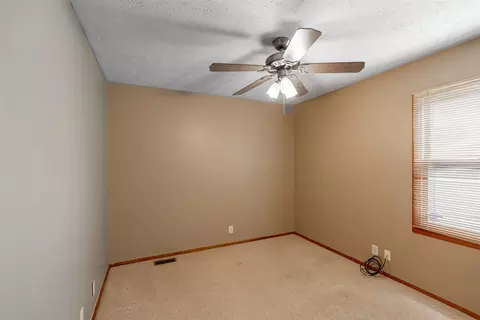 1411 Chadwick Dr, Normal, IL 61761 photo 19