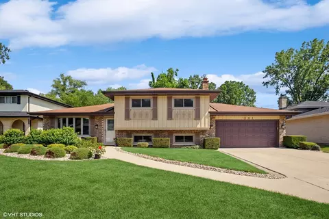 341 Woodlane Ct, Wood Dale, IL 60191