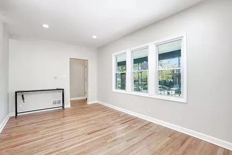 8918 S Laflin St, Chicago, IL 60620 photo 3