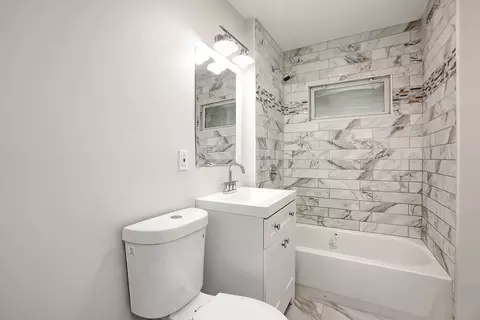 8918 S Laflin St, Chicago, IL 60620 photo 8