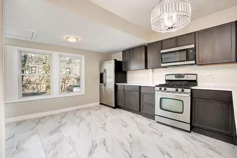 8918 S Laflin St, Chicago, IL 60620 photo 5