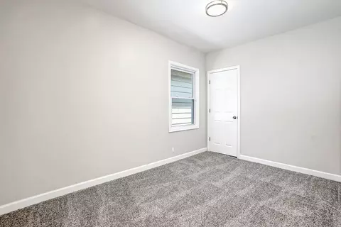 8918 S Laflin St, Chicago, IL 60620 photo 11