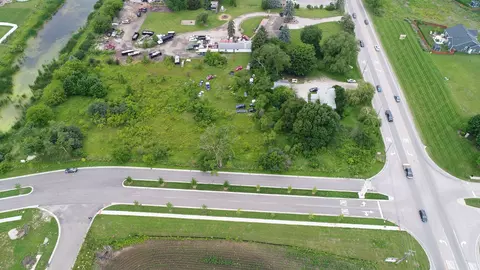 3301 Us 20 Hwy, Elgin, IL 60124