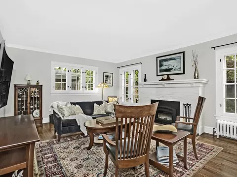 2511 Hurd Ave, Evanston, IL 60201 photo 3