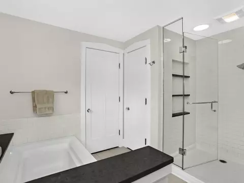 2511 Hurd Ave, Evanston, IL 60201 photo 23
