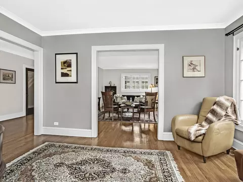 2511 Hurd Ave, Evanston, IL 60201 photo 14
