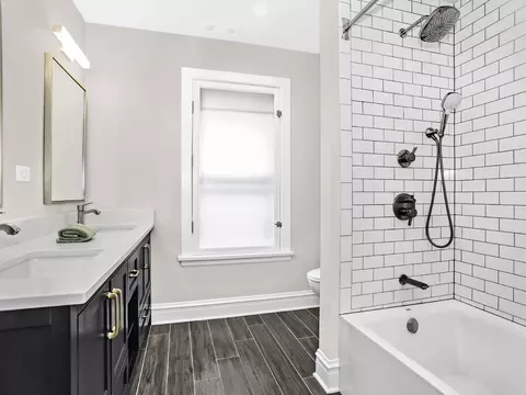 2511 Hurd Ave, Evanston, IL 60201 photo 29