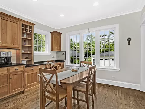 2511 Hurd Ave, Evanston, IL 60201 photo 11