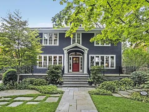 2511 Hurd Ave, Evanston, IL 60201