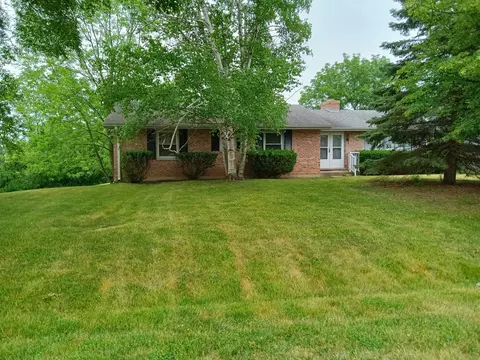 433 Hickory Haven Dr, Gurnee, IL 60031 photo 2