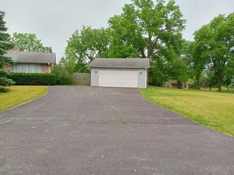433 Hickory Haven Dr, Gurnee, IL 60031 photo 3