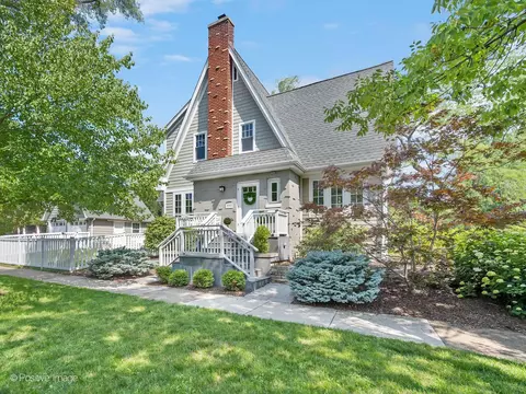 4060 Ellington Ave, Western Springs, IL 60558