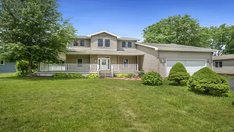 1113 Geneva Ave, Rockford, IL 61108