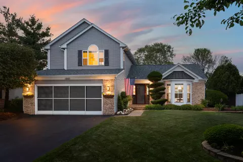1685 Maroon Bells Ln, Bolingbrook, IL 60490