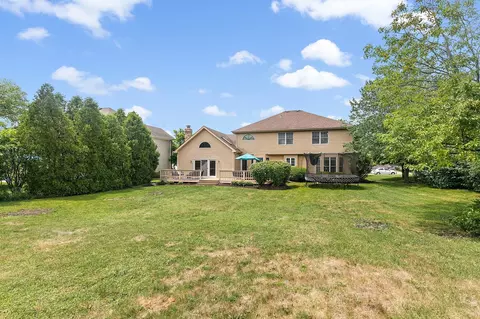 655 Red Maple Ln, Roselle, IL 60172 photo 31