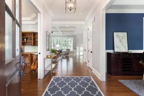 540 S Wright St, Naperville, IL 60540 photo 5
