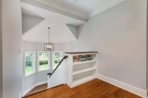 540 S Wright St, Naperville, IL 60540 photo 43