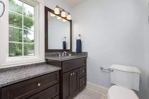 540 S Wright St, Naperville, IL 60540 photo 40