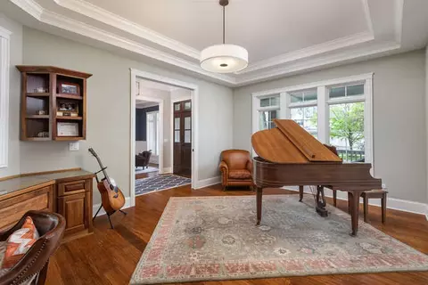 540 S Wright St, Naperville, IL 60540 photo 22