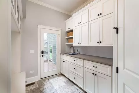 540 S Wright St, Naperville, IL 60540 photo 24