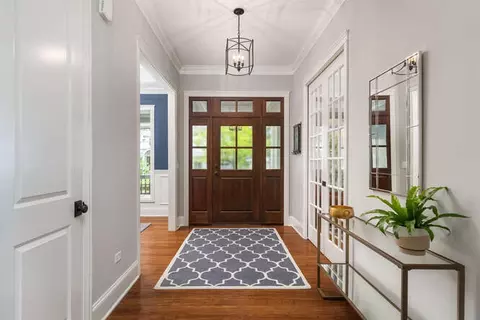 540 S Wright St, Naperville, IL 60540 photo 6