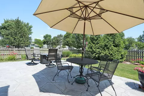 4335 Lombardy Ln, Hoffman Estates, IL 60192 photo 35
