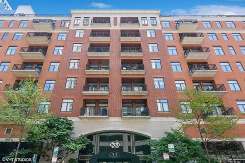 33 W Huron St #314, Chicago, IL 60654
