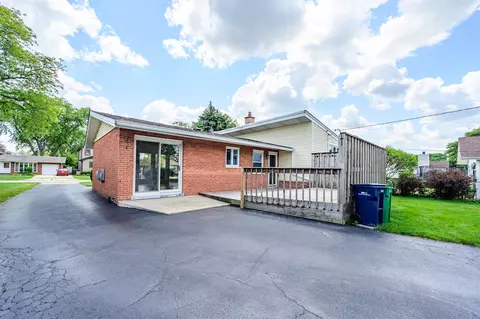 706 S School St, Lombard, IL 60148