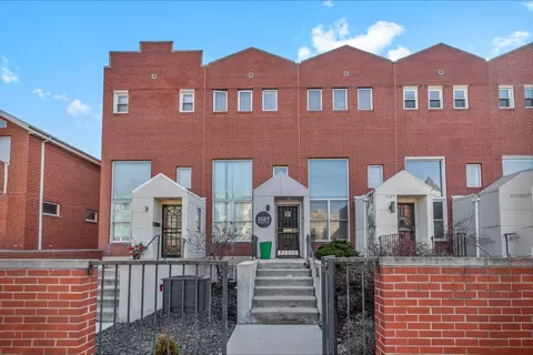 3127 S Indiana Ave, Chicago, IL 60616