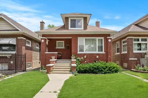 8929 S Elizabeth St, Chicago, IL 60620
