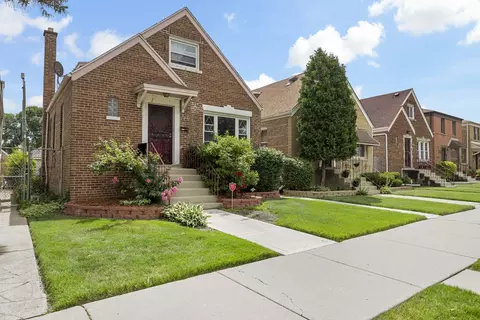 7223 S Whipple St, Chicago, IL 60629