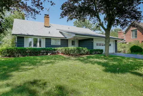 15 W360 62nd St, Burr Ridge, IL 60527