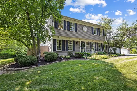 24923 S Creekside Ct, Crete, IL 60417