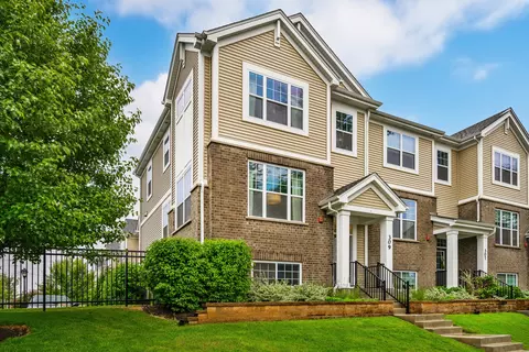 309 N Delphia Ave, Park Ridge, IL 60068