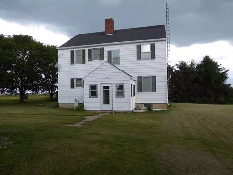 28280 2400 North Ave, La Moille, IL 61330