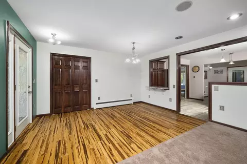 270 E Southmor Rd, Morris, IL 60450 photo 5