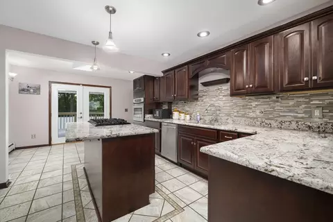 270 E Southmor Rd, Morris, IL 60450 photo 8
