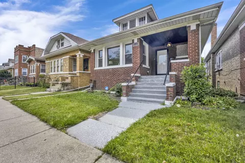 3132 N Knox Ave, Chicago, IL 60641