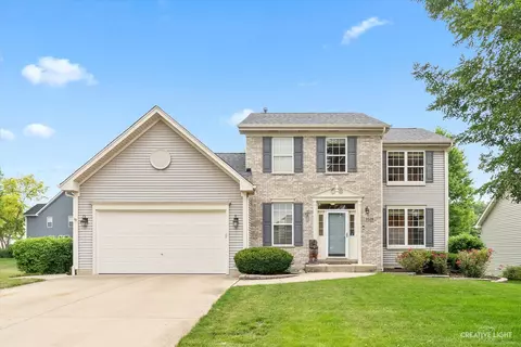 3538 Voltaire Ln, Saint Charles, IL 60175