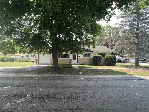3301 Halsted St, Steger, IL 60475 photo 2