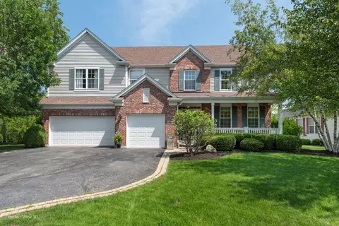 1085 Waterview Cir, Antioch, IL 60002