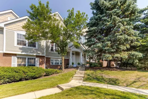1240 Georgetown Way, Vernon Hills, IL 60061